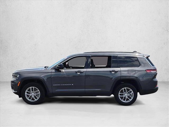 Used 2025 Jeep Grand Cherokee L Laredo AWD/4WD image 9