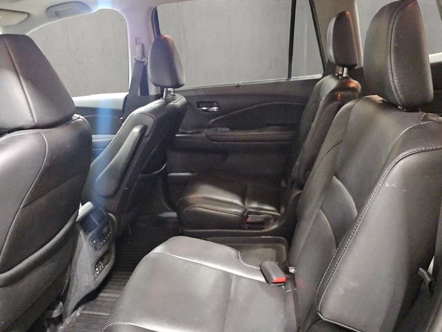 Used 2016 Honda Pilot Elite image 22