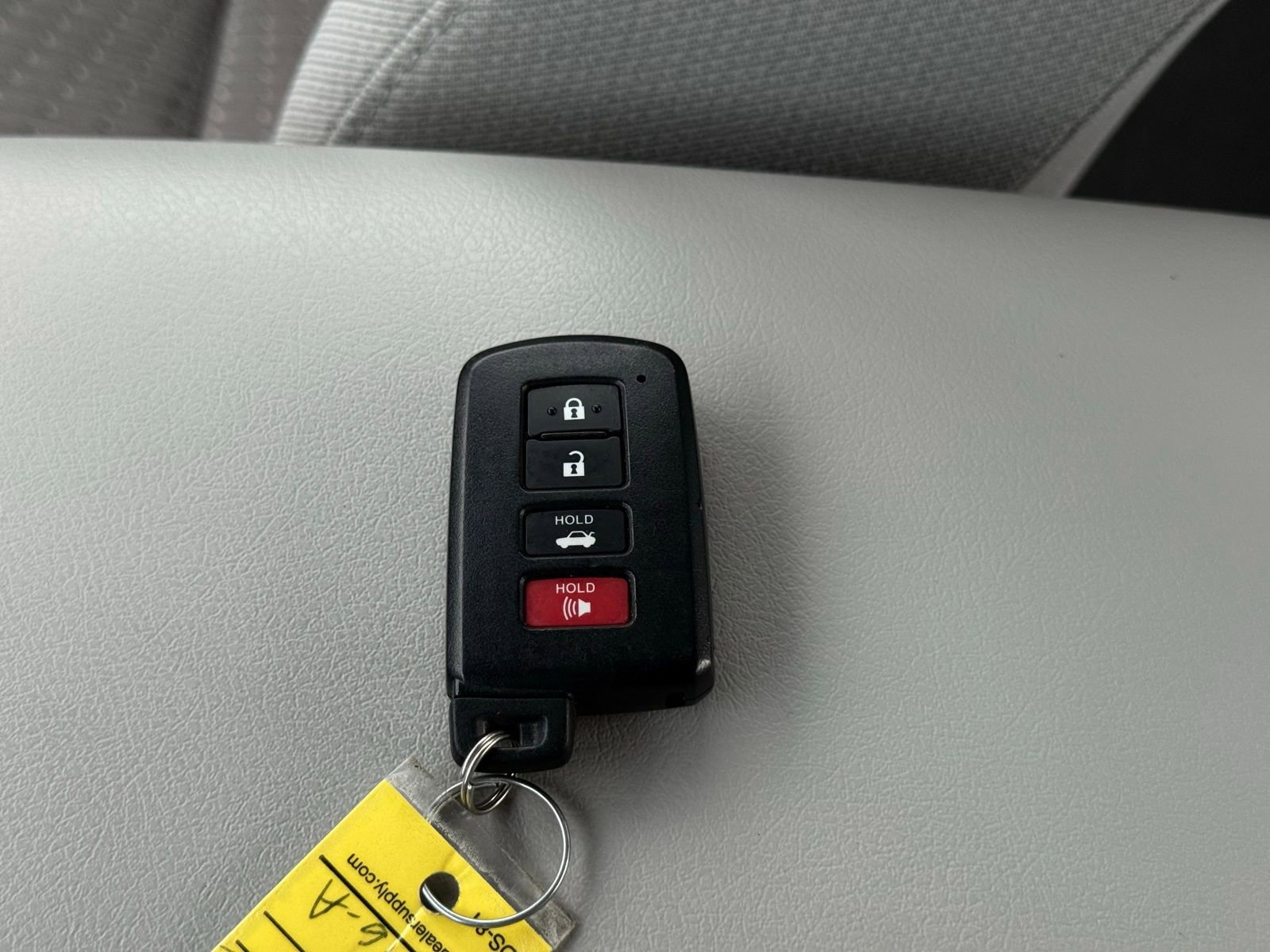 Used 2013 Toyota Camry XLE w/ Convenience Pkg image 44