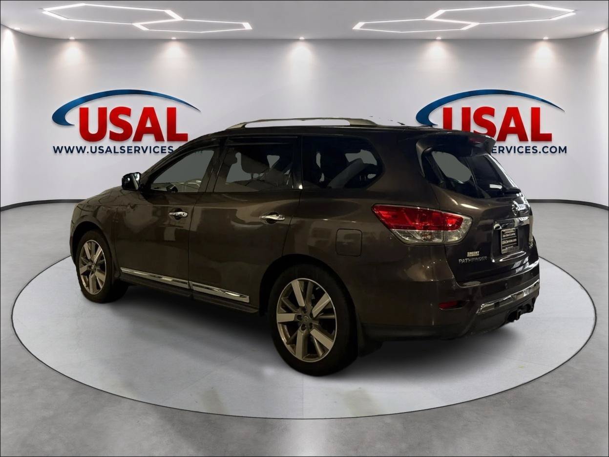 Used 2015 Nissan Pathfinder Platinum w/ Cargo Package FWD image 7