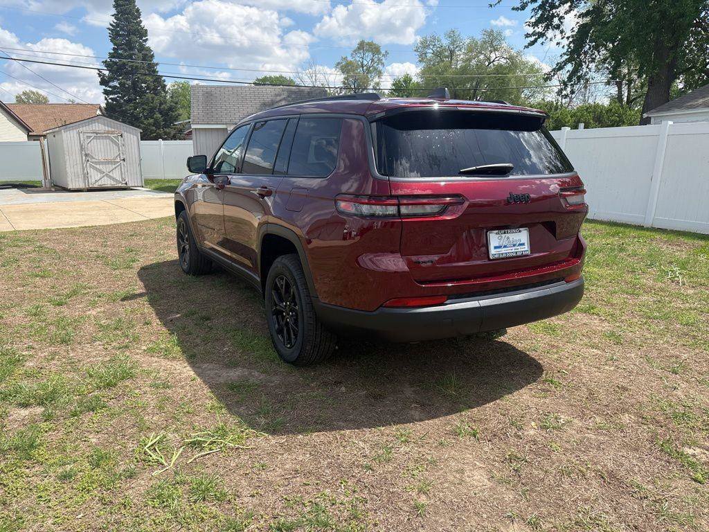 New 2026 Jeep Grand Cherokee L 4WD image 8