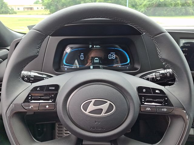New 2026 Hyundai Elantra Sport FWD image 15