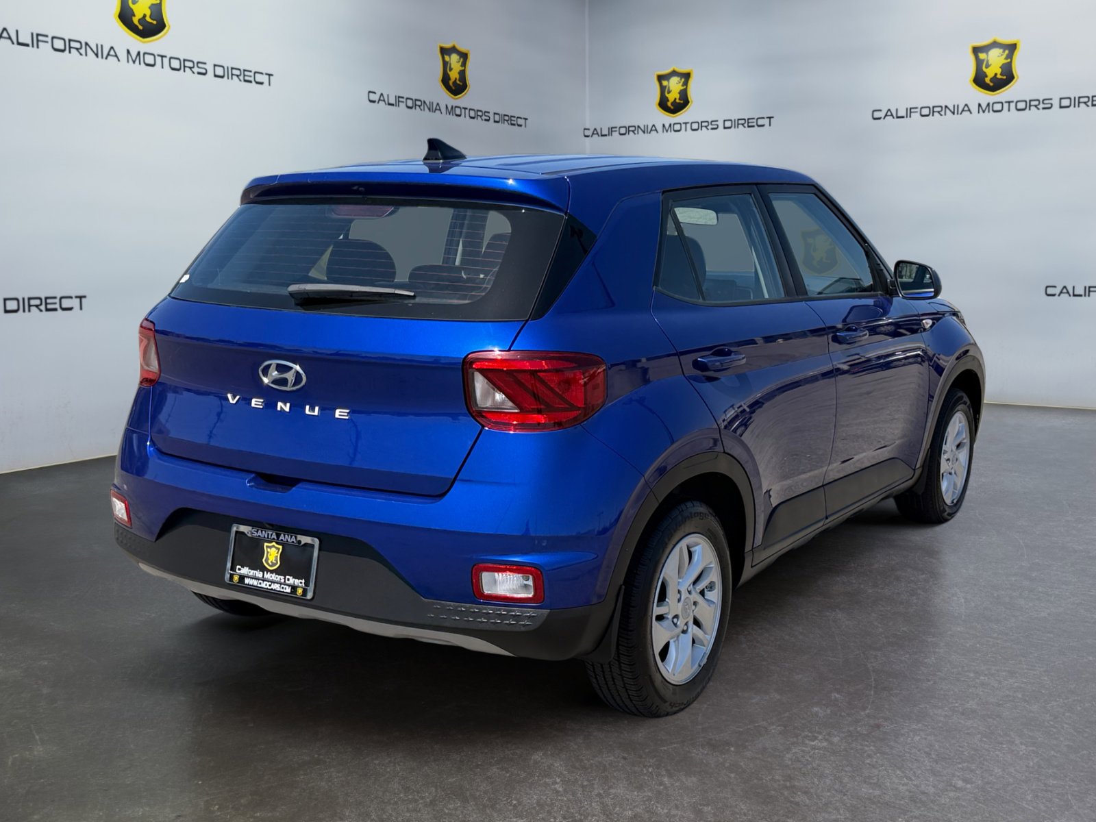 Used 2022 Hyundai Venue SE FWD image 5