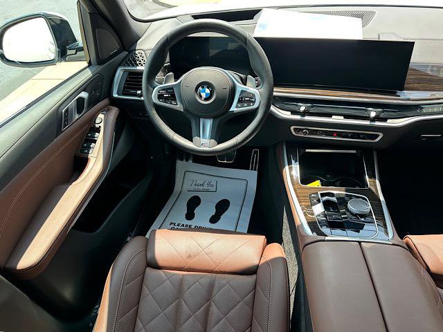 Used 2024 BMW X5 xDrive40i w/ M Sport Package AWD/4WD image 20