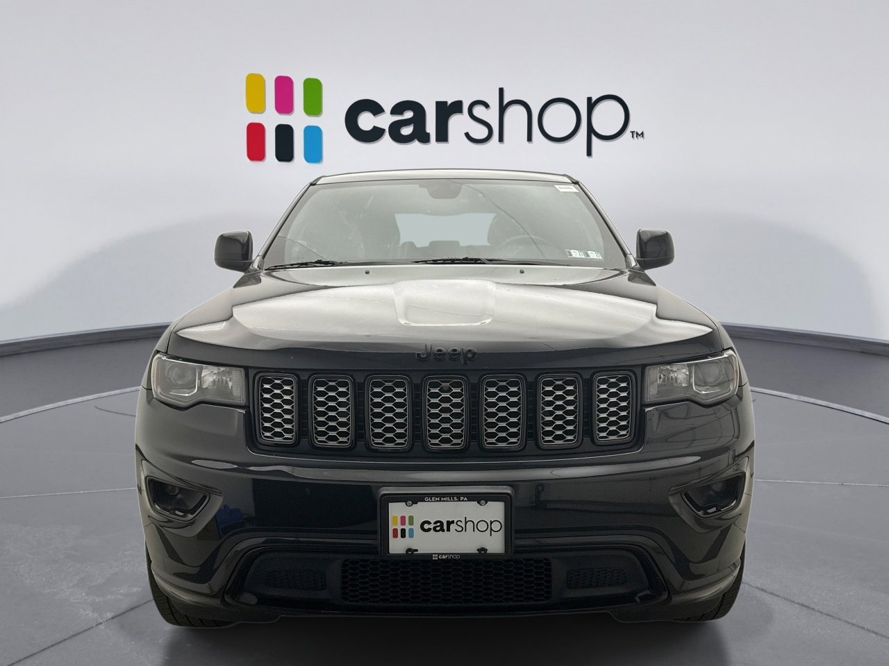 Used 2018 Jeep Grand Cherokee Altitude AWD/4WD image 8