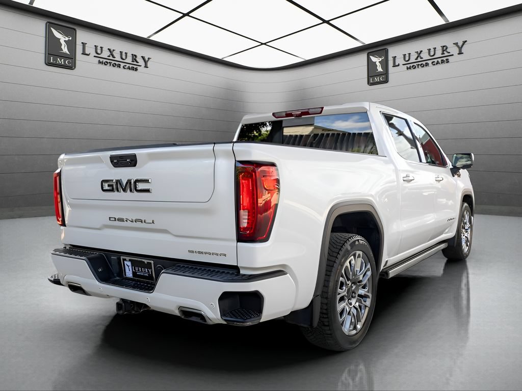 Used 2024 GMC Sierra 1500 Denali Ultimate AWD/4WD image 8
