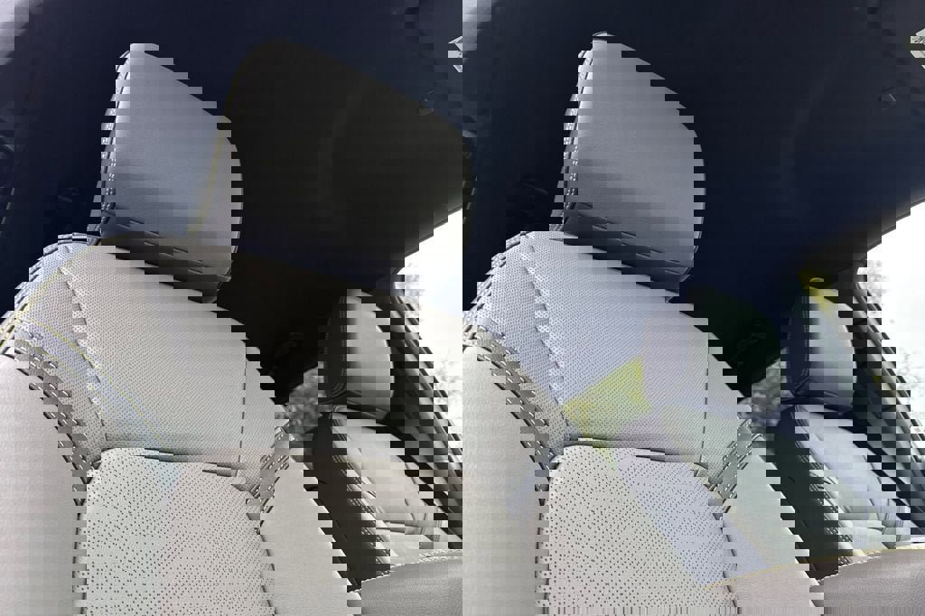 New 2026 Chevrolet Colorado ZR2 w/ Technology Package image 16