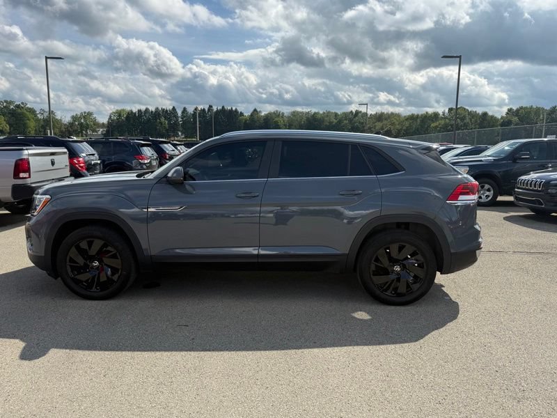 Used 2024 Volkswagen Atlas Cross Sport SE w/ Panoramic Sunroof Package AWD/4WD image 19