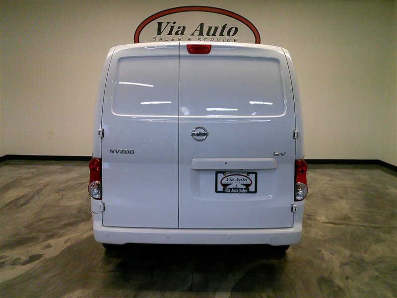 Used 2021 Nissan NV200 SV image 10