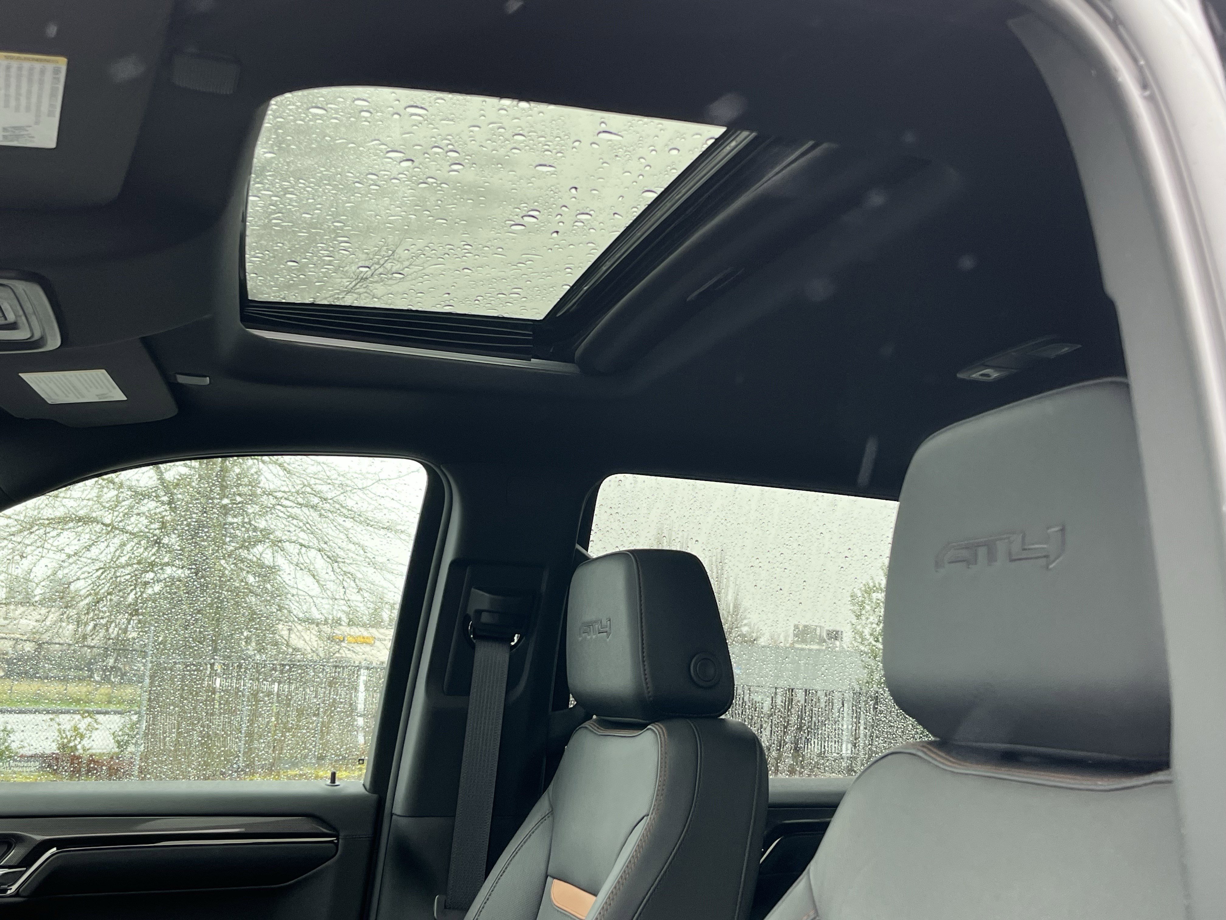 Used 2023 GMC Sierra 1500 AT4 w/ AT4 Preferred Package image 19