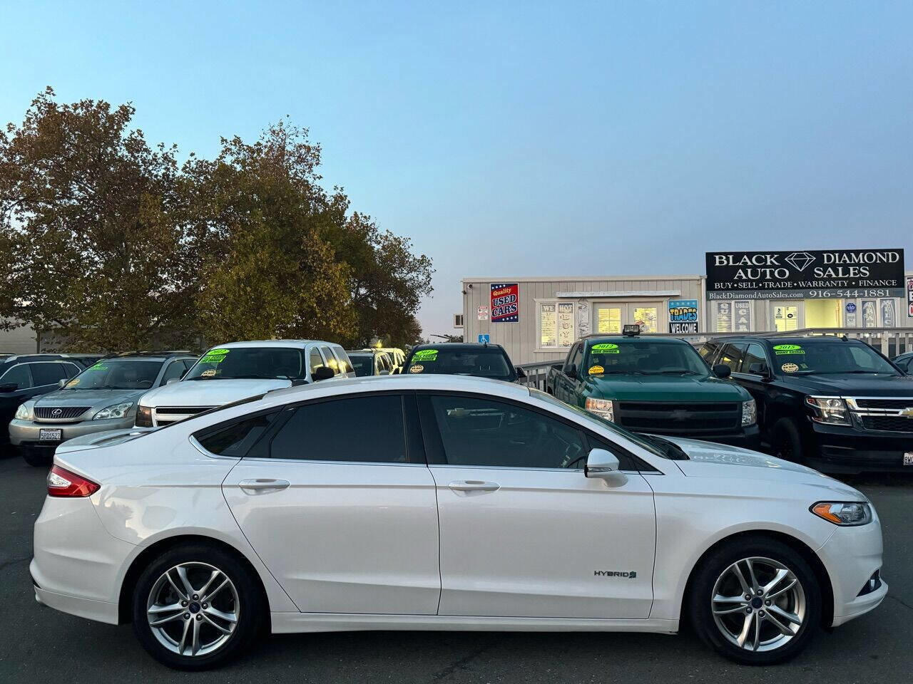 Used 2016 Ford Fusion SE image 8