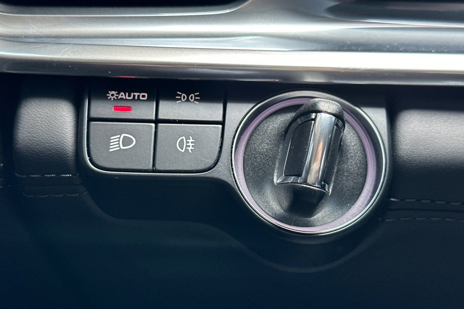 Certified 2023 Porsche Panamera 4S AWD/4WD image 23