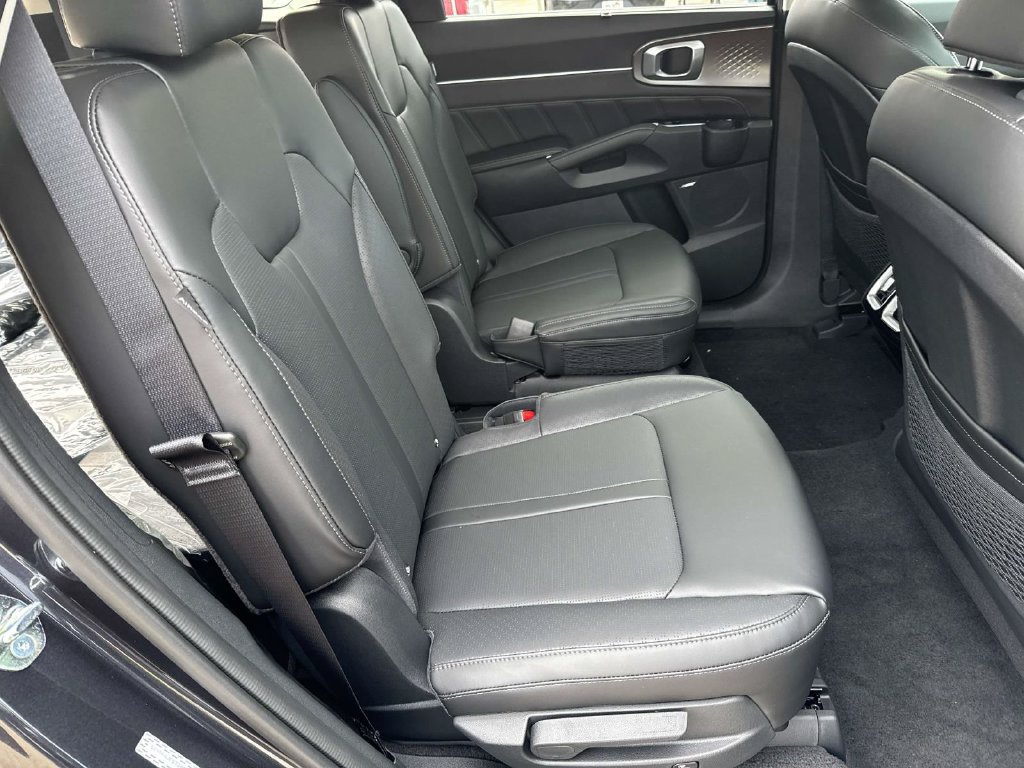 New 2026 Kia Sorento SX FWD image 11