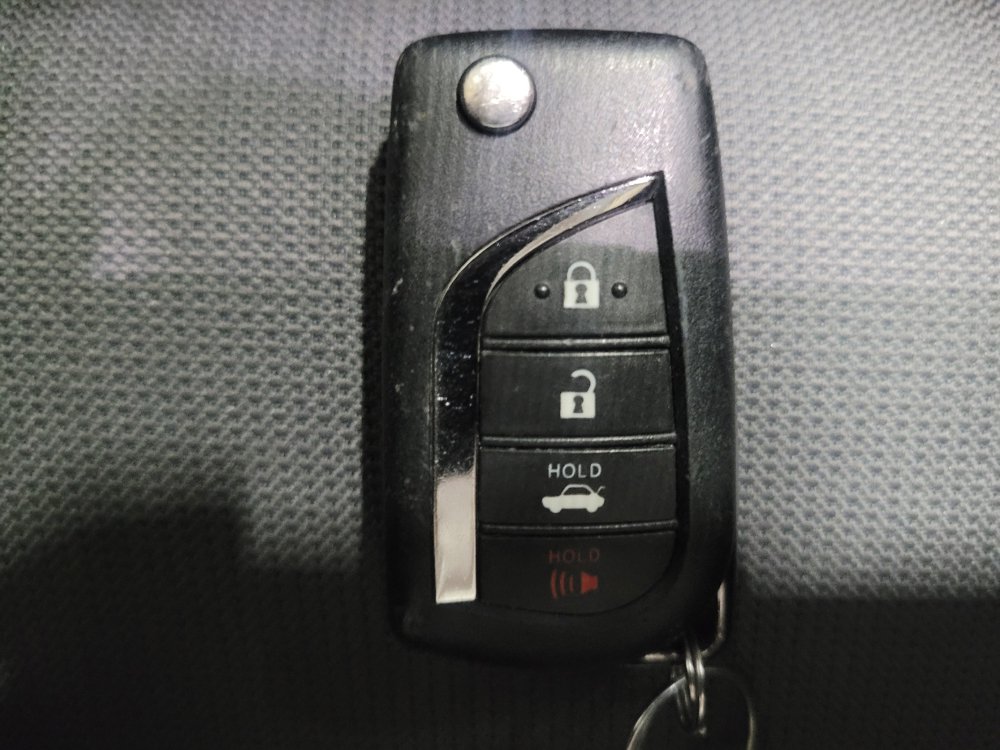 Used 2025 Toyota Corolla LE FWD image 32