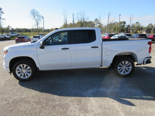 Used 2025 Chevrolet Silverado 1500 Custom image 8