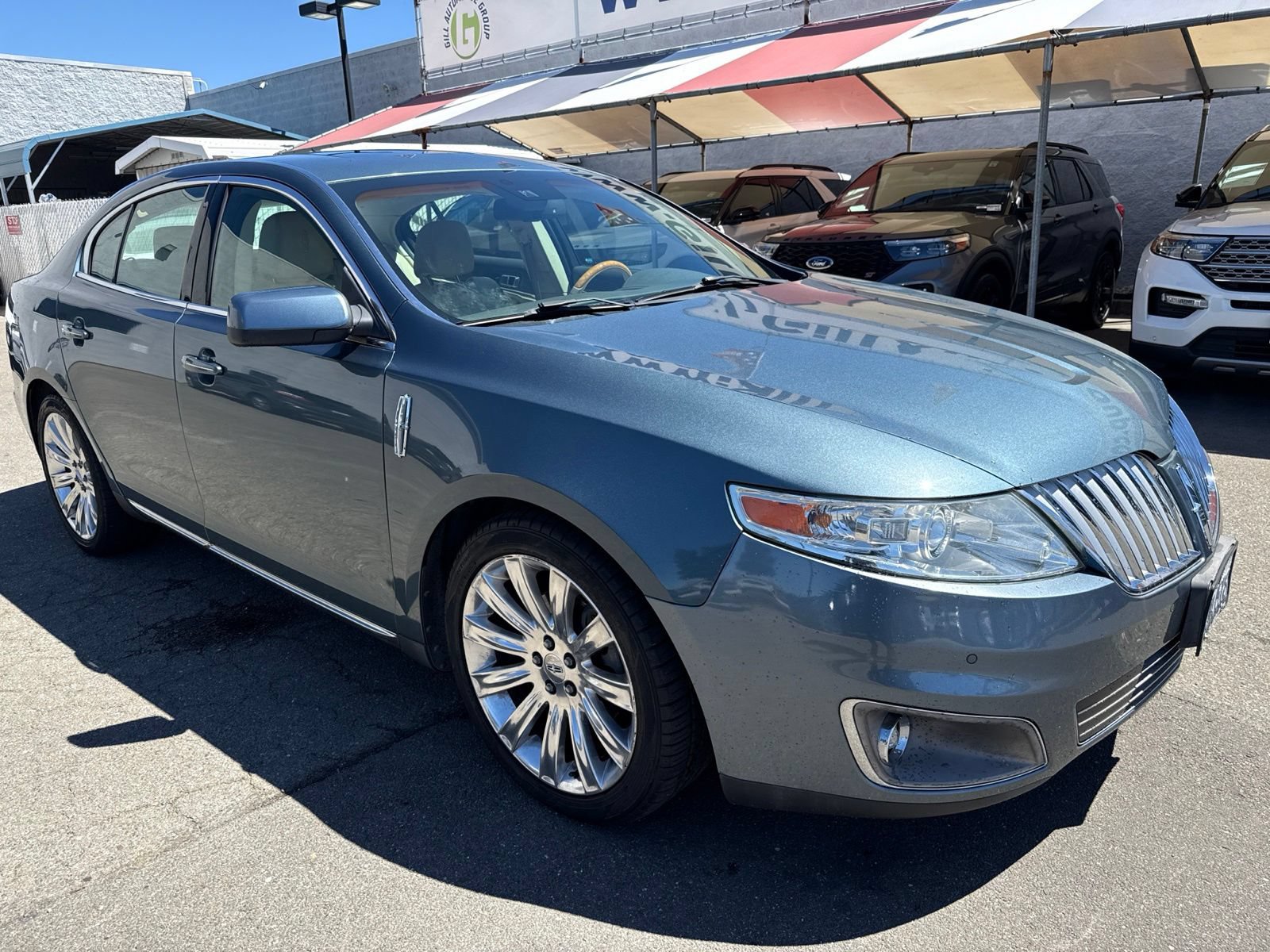 Used 2010 Lincoln MKS AWD image 7