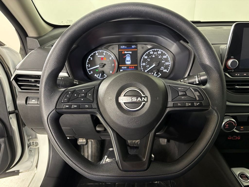 Used 2025 Nissan Altima 2.5 S FWD image 18