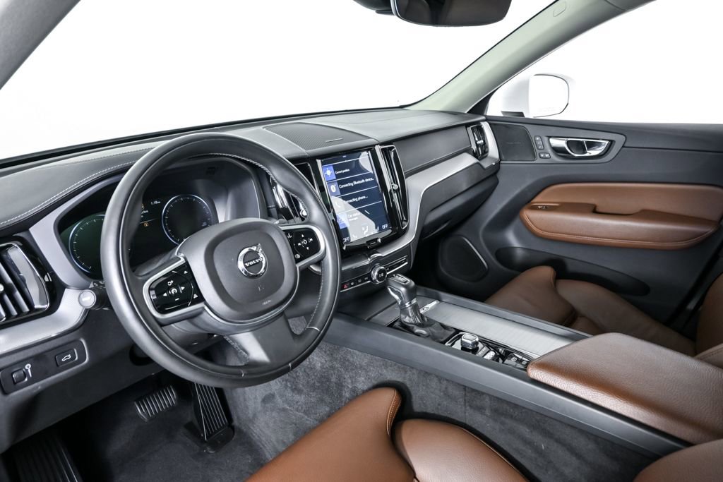 Used 2019 Volvo XC60 T5 Inscription w/ Protection Package Premier FWD image 5