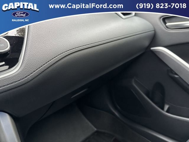 Used 2024 Toyota Corolla Cross XSE w/ Convenience Package image 27