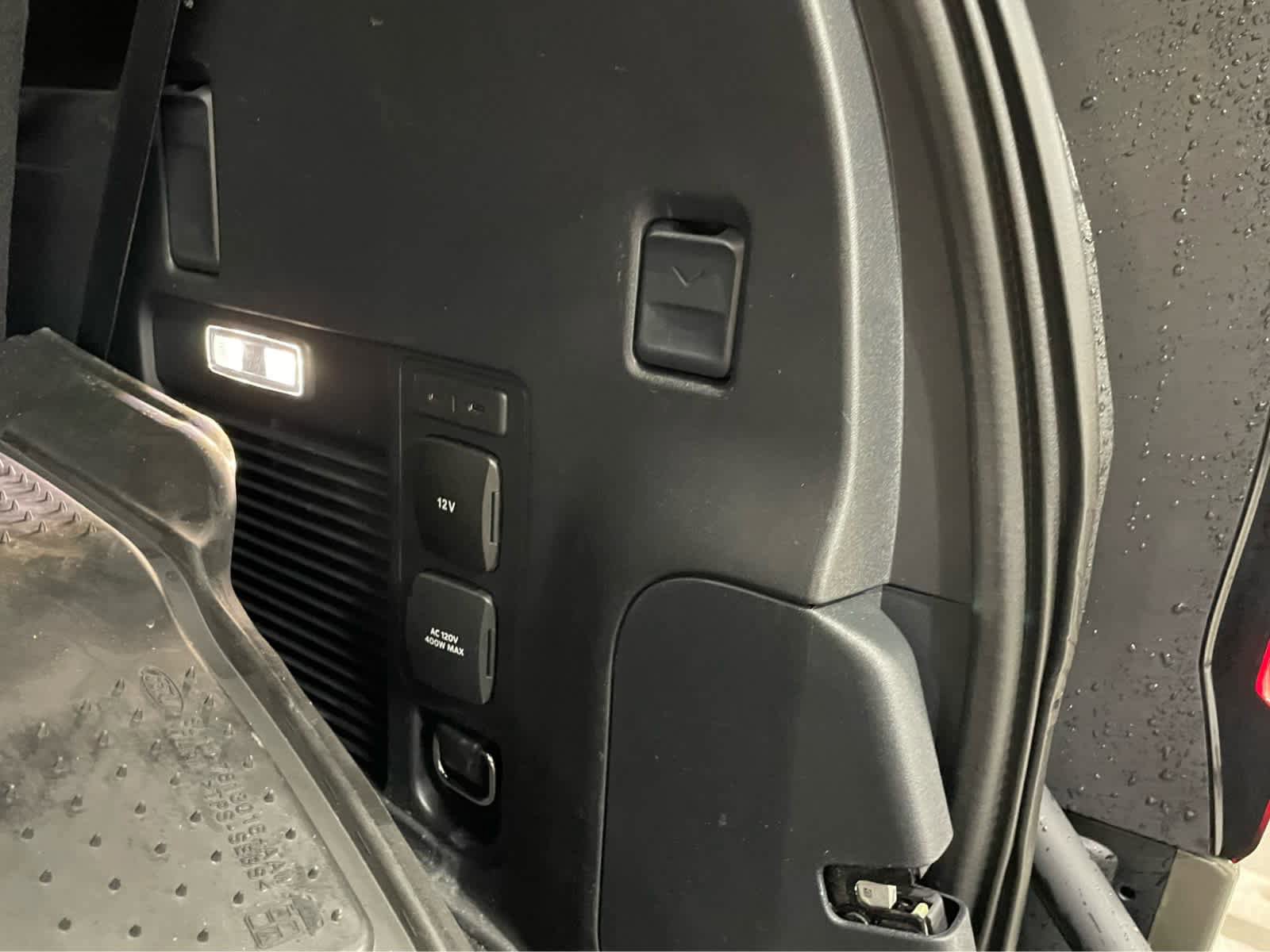 Used 2025 Ford Expedition Tremor AWD/4WD image 35