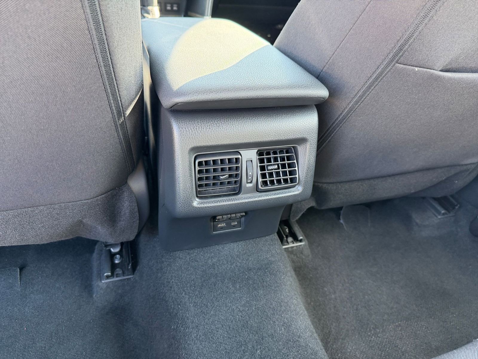 Used 2025 Toyota Camry LE image 23