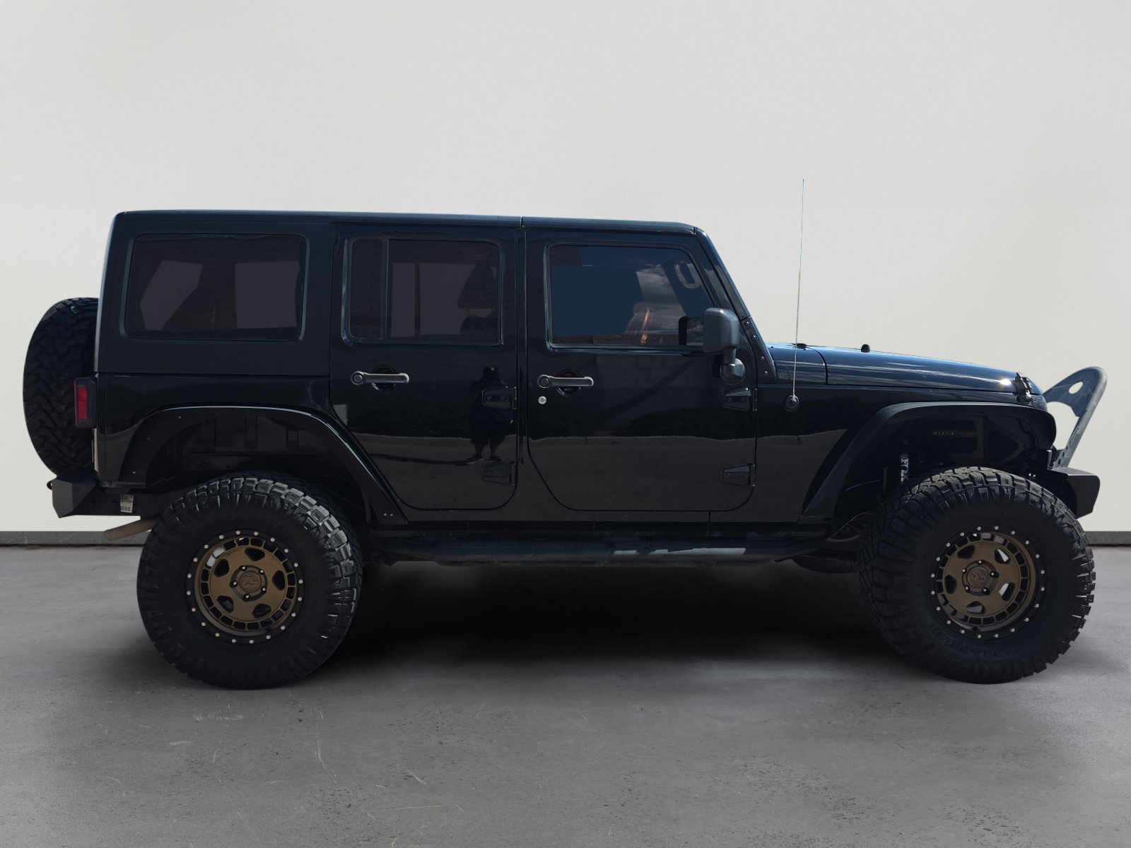 Used 2016 Jeep Wrangler Unlimited Sport w/ Connectivity Group AWD/4WD image 6