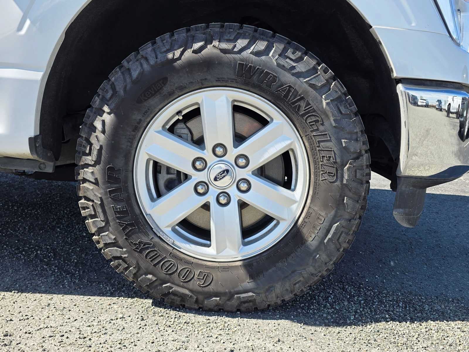 Used 2022 Ford F150 XLT w/ Equipment Group 301A Mid AWD/4WD image 9