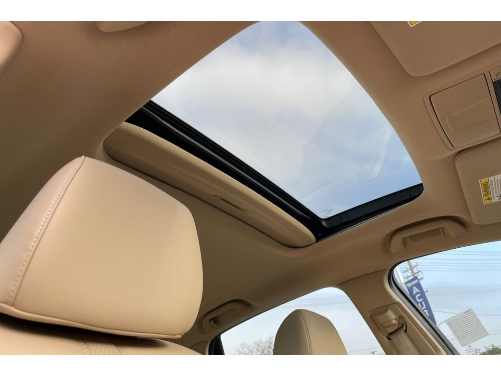 Certified 2025 Acura TLX w/ Technology Package image 18