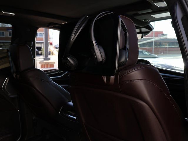 Certified 2021 Cadillac Escalade Sport Platinum image 15