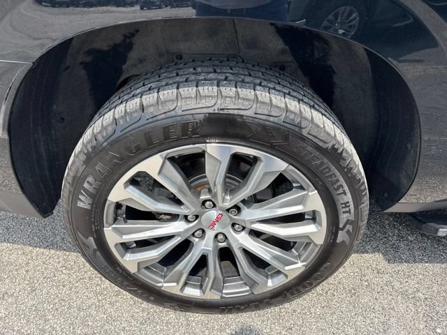 Used 2021 GMC Yukon XL Denali AWD/4WD image 6