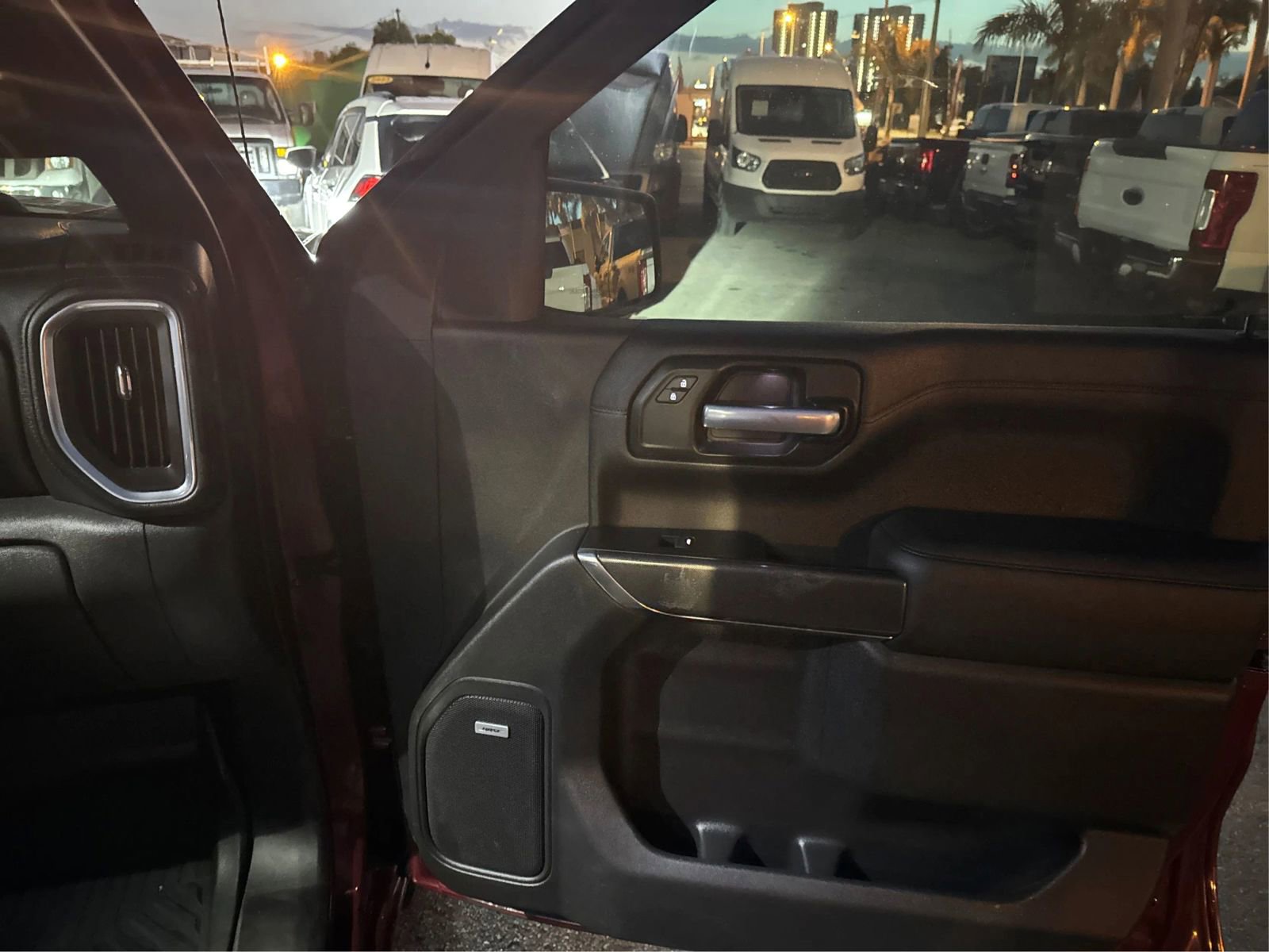 Used 2020 GMC Sierra 1500 AT4 w/ AT4 Premium Package AWD/4WD image 21