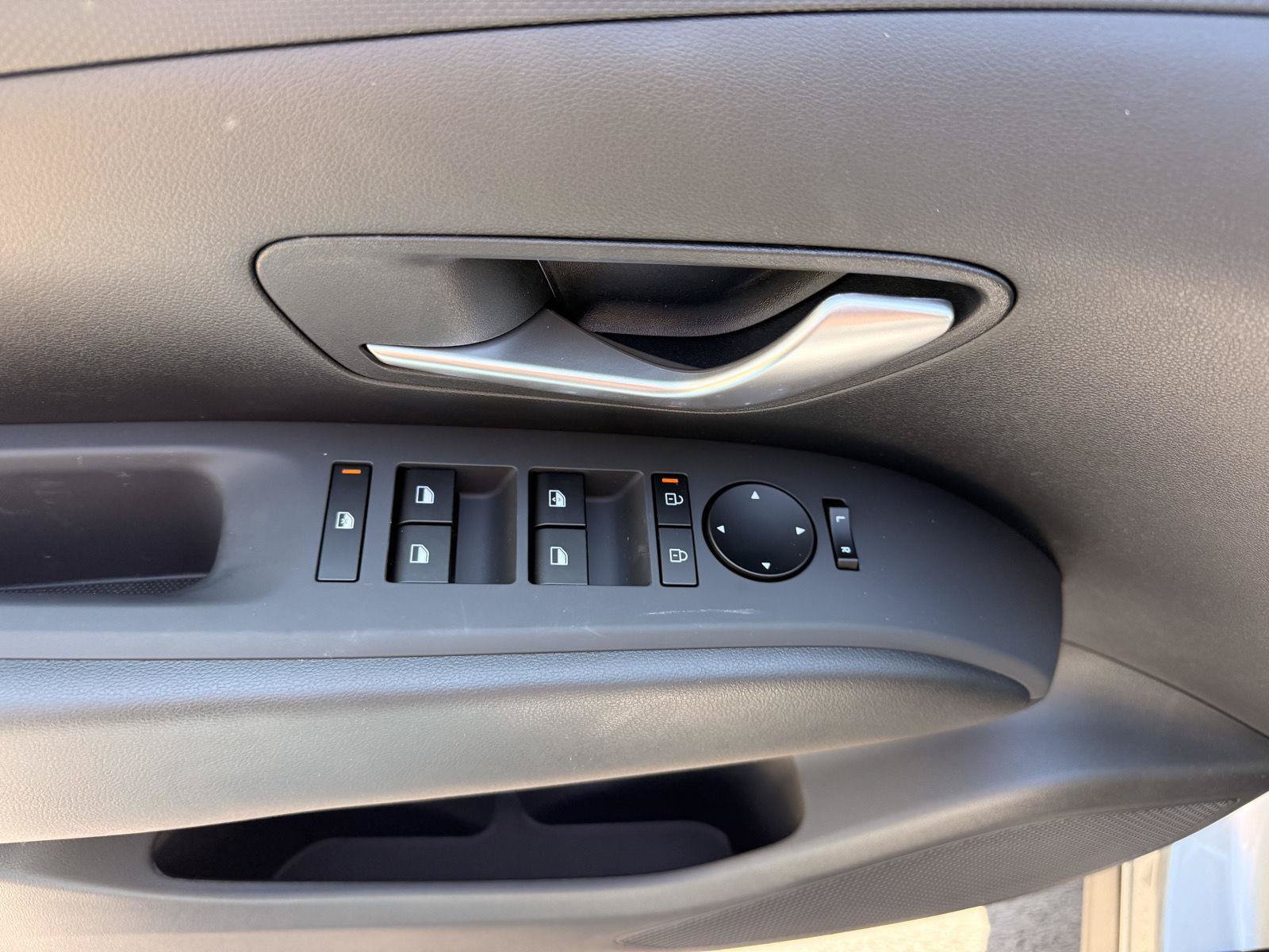 New 2026 Hyundai Tucson SE FWD image 11
