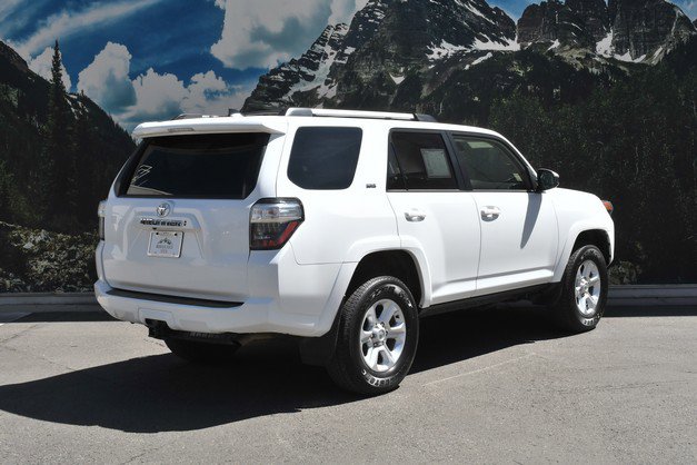 Certified 2024 Toyota 4Runner SR5 AWD/4WD image 3