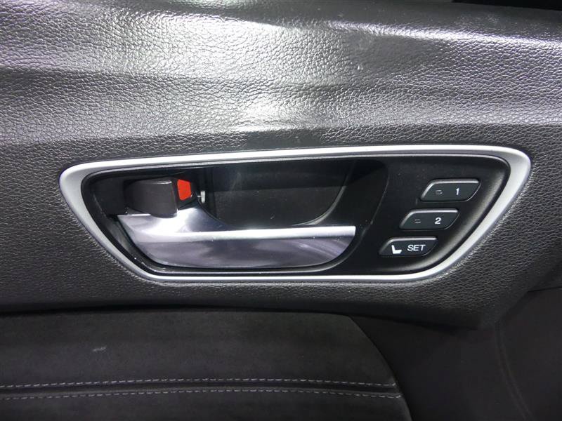 Used 2018 Acura TLX w/ Technology Package FWD image 16