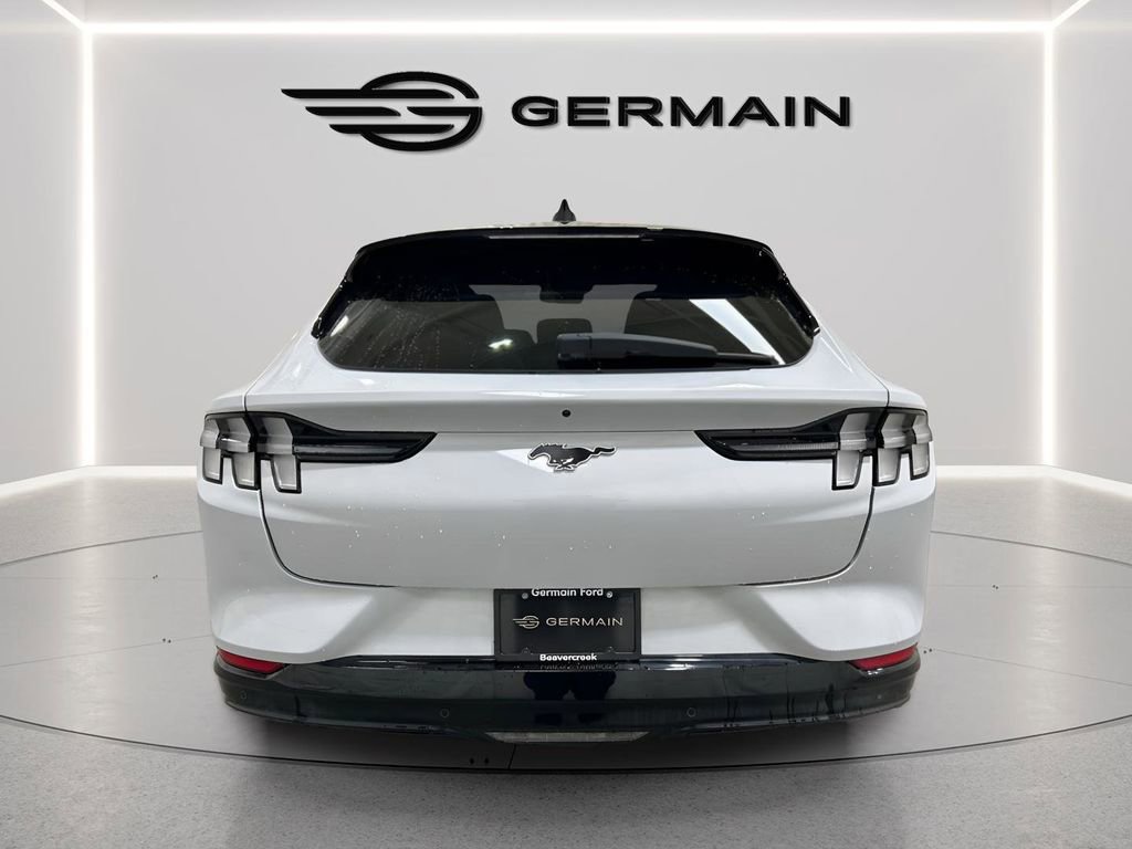 Used 2022 Ford Mustang Mach-E Premium image 7