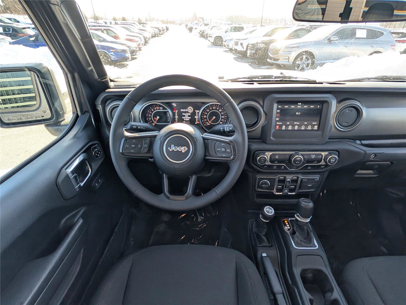 Used 2023 Jeep Gladiator Sport image 15