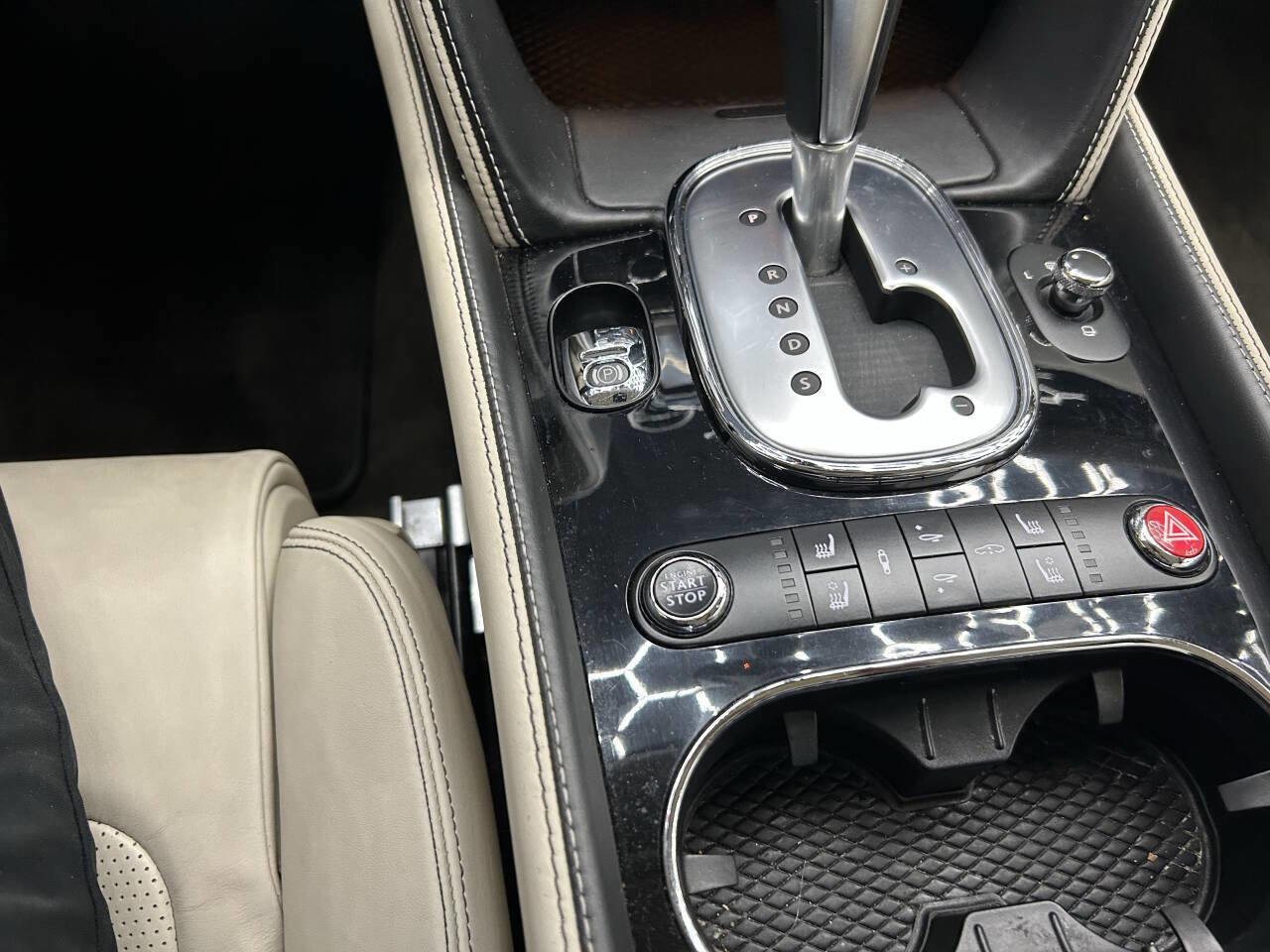 Used 2014 Bentley Continental GT image 11
