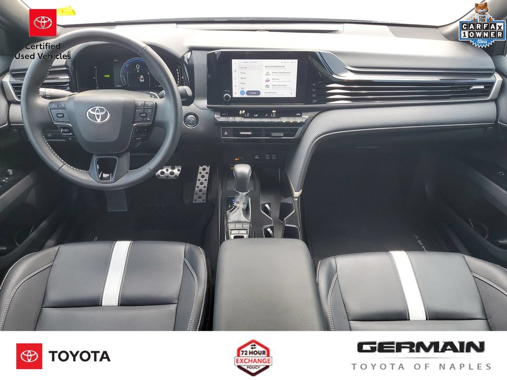 Used 2025 Toyota Camry SE w/ Convenience Package FWD image 20