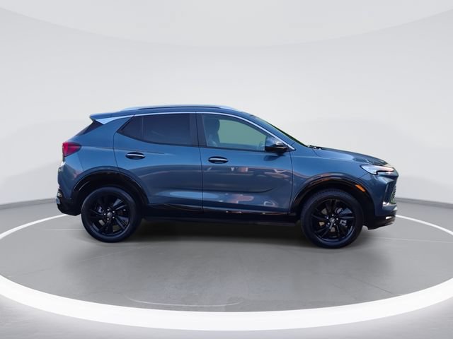 Used 2024 Buick Encore GX Sport Touring AWD/4WD image 9