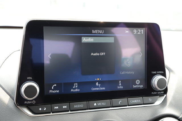 Used 2025 Nissan Sentra SV FWD image 29