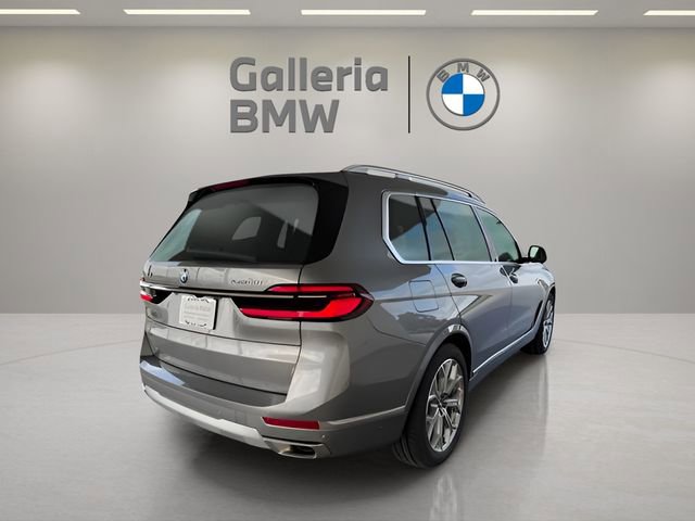 Used 2026 BMW X7 xDrive40i w/ Premium Package image 8