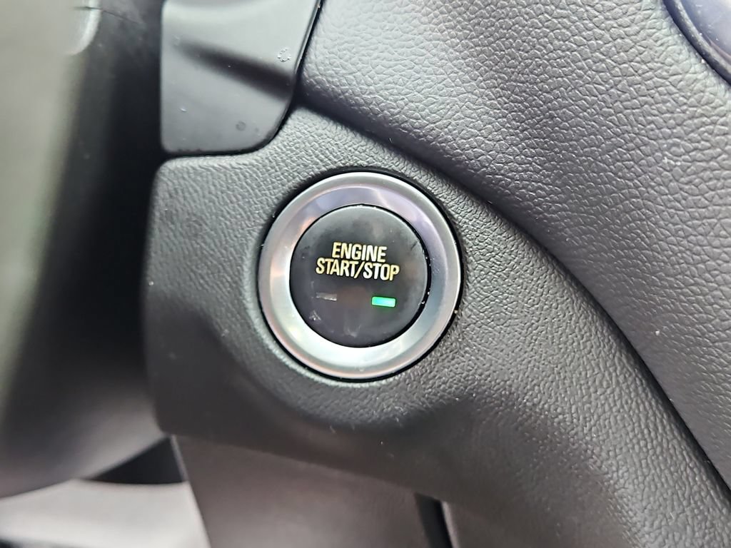 Used 2023 Chevrolet Equinox LT FWD image 33