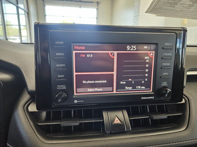 Used 2020 Toyota RAV4 LE w/ All Weather Liner Package AWD/4WD image 20