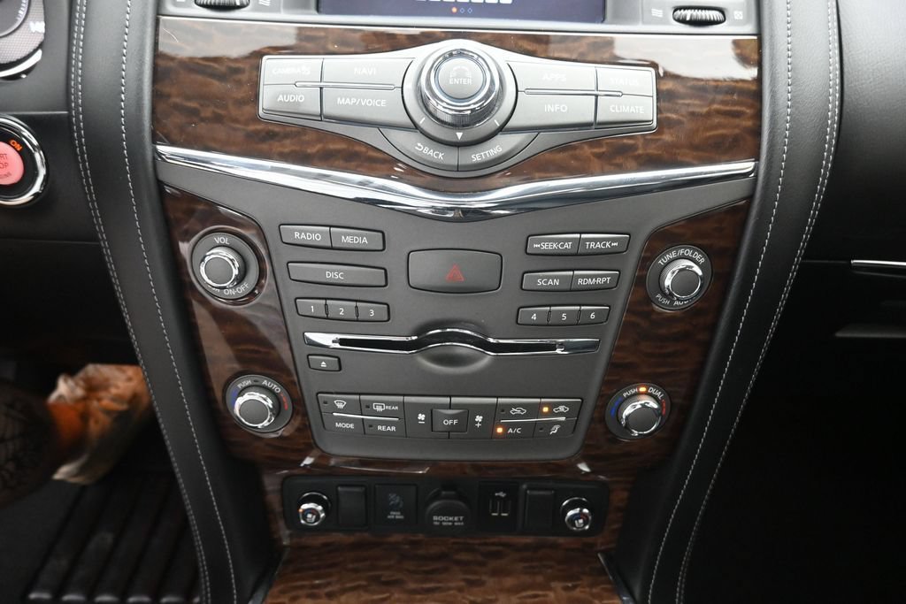 Used 2019 Nissan Armada Platinum RWD image 19