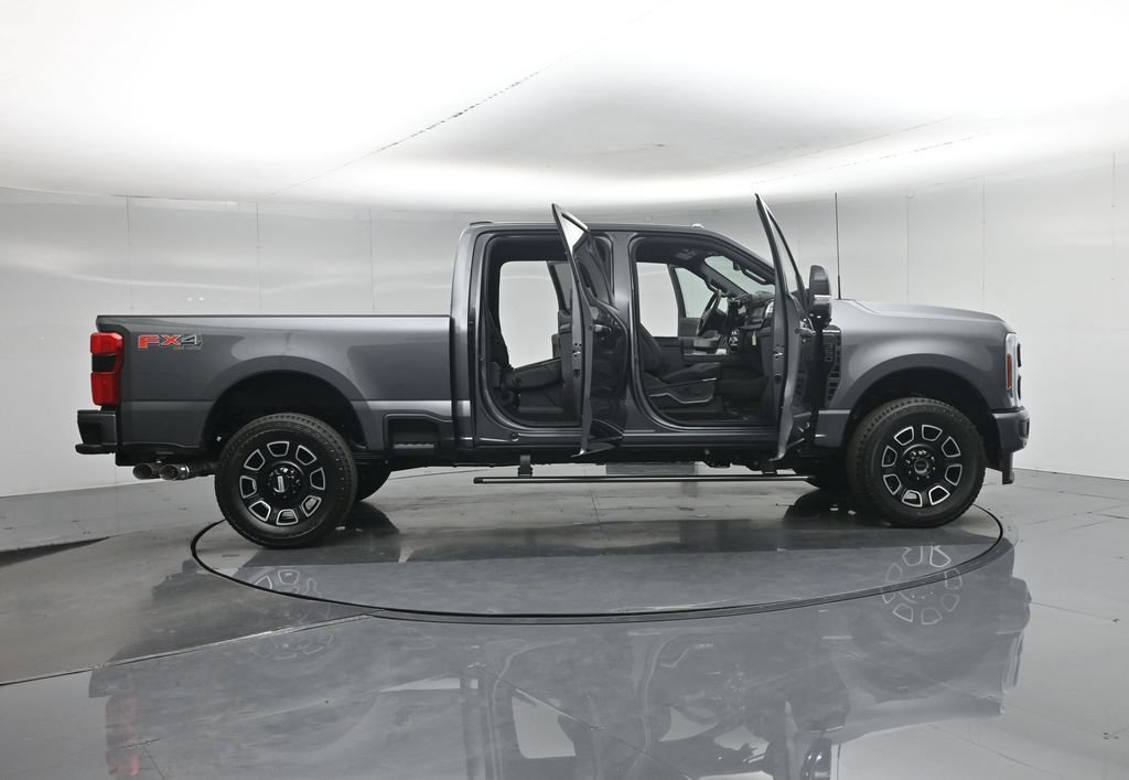 New 2026 Ford F350 Platinum AWD/4WD image 4