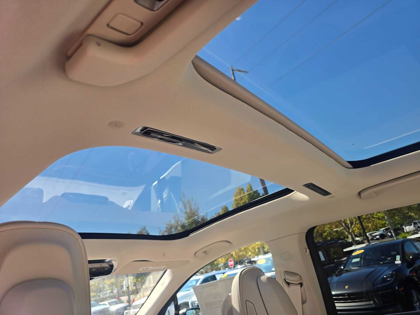 New 2027 Mercedes-Benz EQS 400 4MATIC SUV image 19