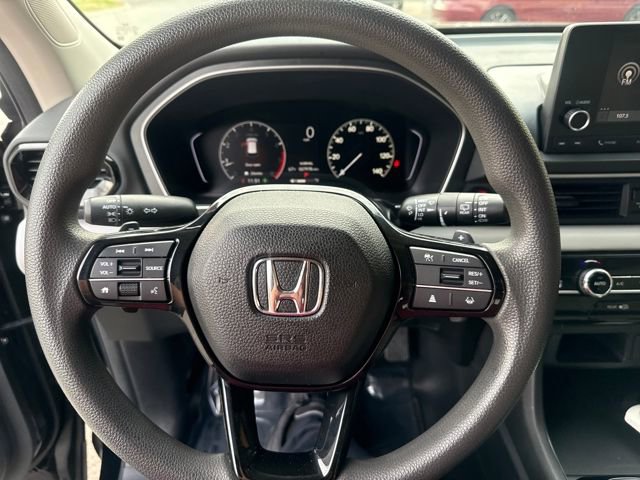 Used 2023 Honda Pilot LX image 11