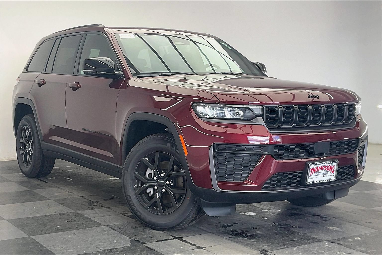 New 2026 Jeep Grand Cherokee Altitude AWD/4WD video 1