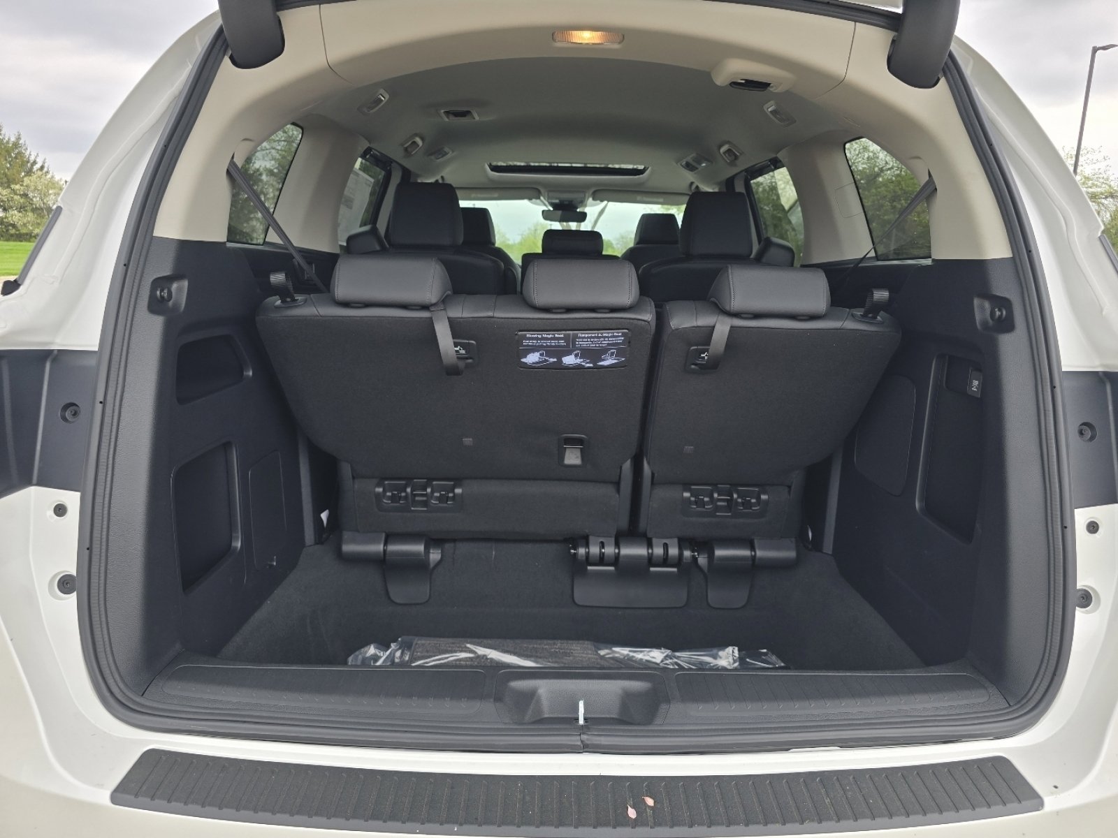New 2026 Honda Odyssey EX-L image 17