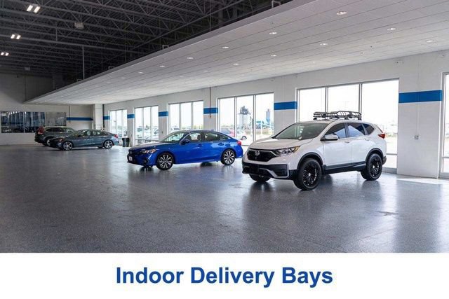 Used 2017 Cadillac ATS V w/ Luxury Package RWD image 30